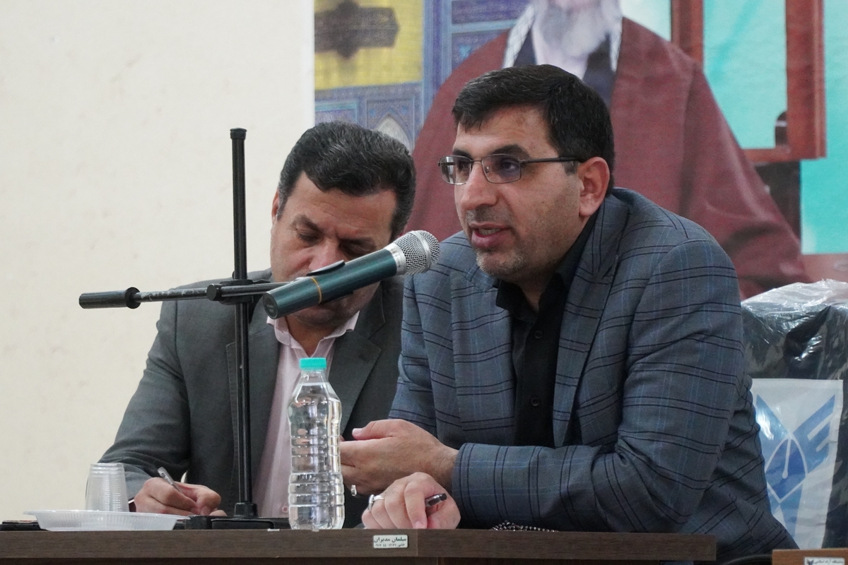 افزایش تعداد دانشجویان دانشگاه آزاد فارس با جابهجایی 150 رشته طرح «کارمند پشتیبان» را اجرایی میکنیم