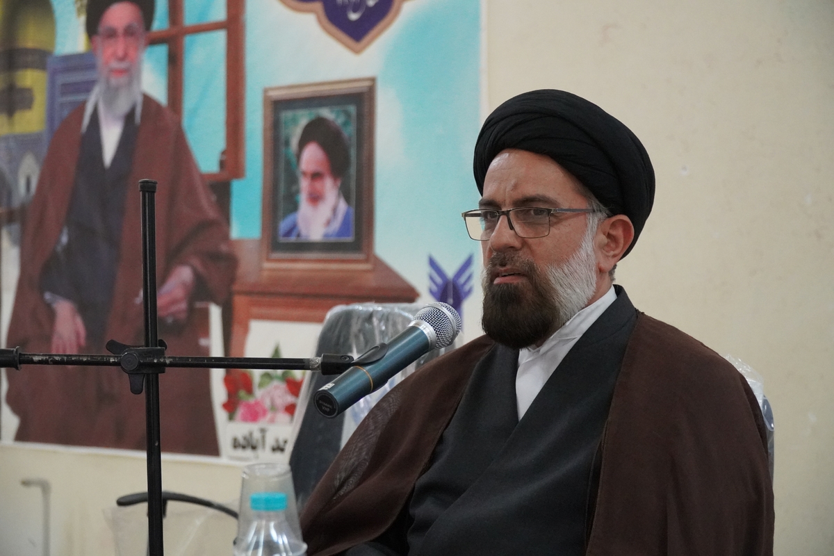 پیادهروی بیش از ۲۰ میلیون زائر اربعین نتیجه فراگیری وجود امام حسین(ع) است