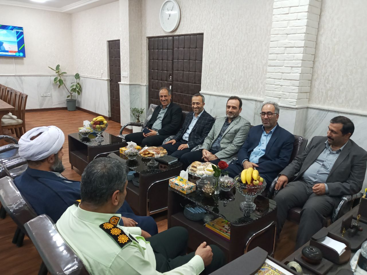 شناسایی آسیبهای جامعه و هدایت پایاننامهها و رسالههای دانشجویی به سمت اصلاح شناسایی آسیبهای جامعه و هدایت پایاننامهها و رسالههای دانشجویی به سمت اصلاح