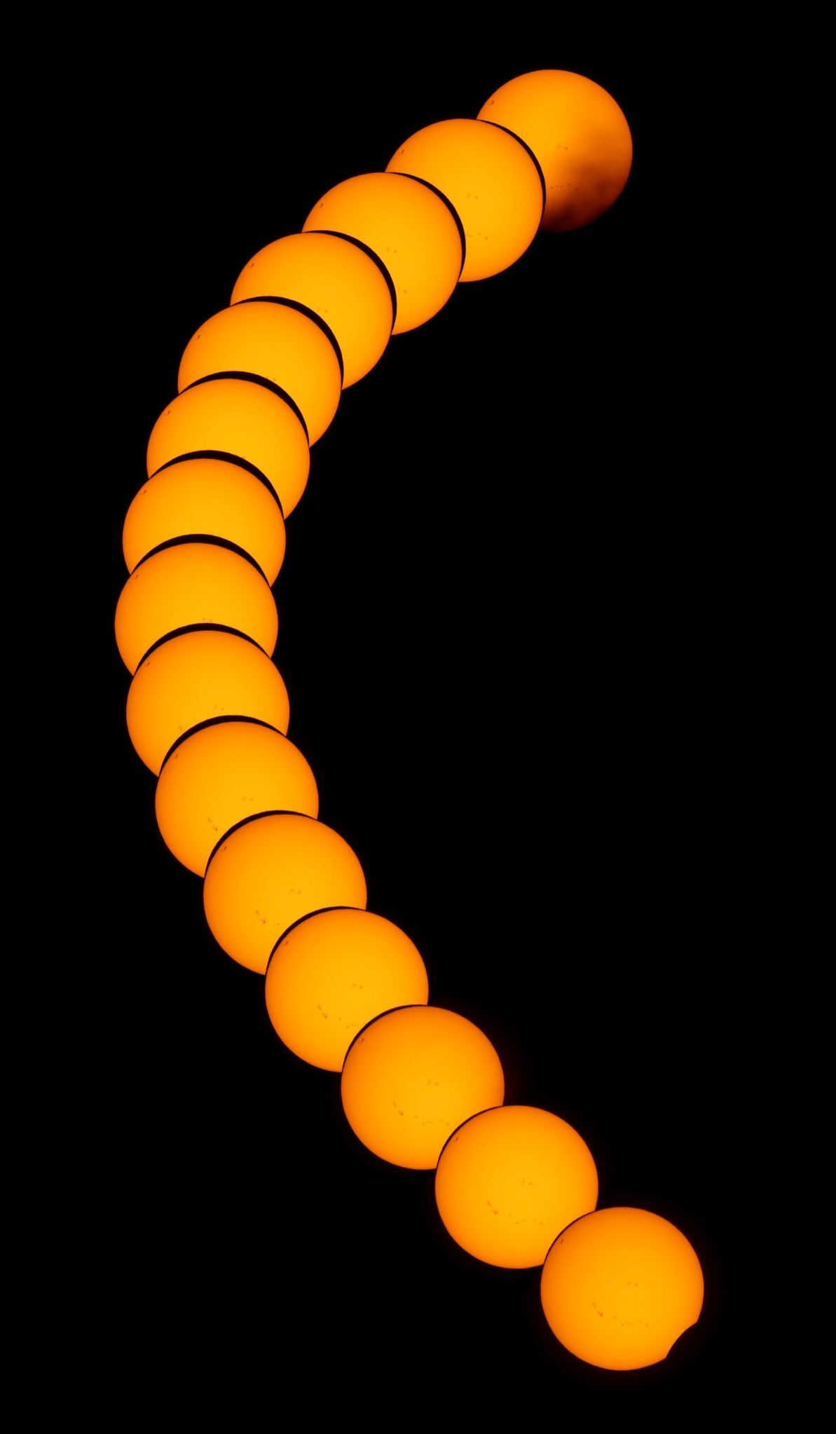 تصاویر نجومی شانزدهم مهر (۷ اکتبر) تصاویر نجومی شانزدهم مهر (۷ اکتبر)