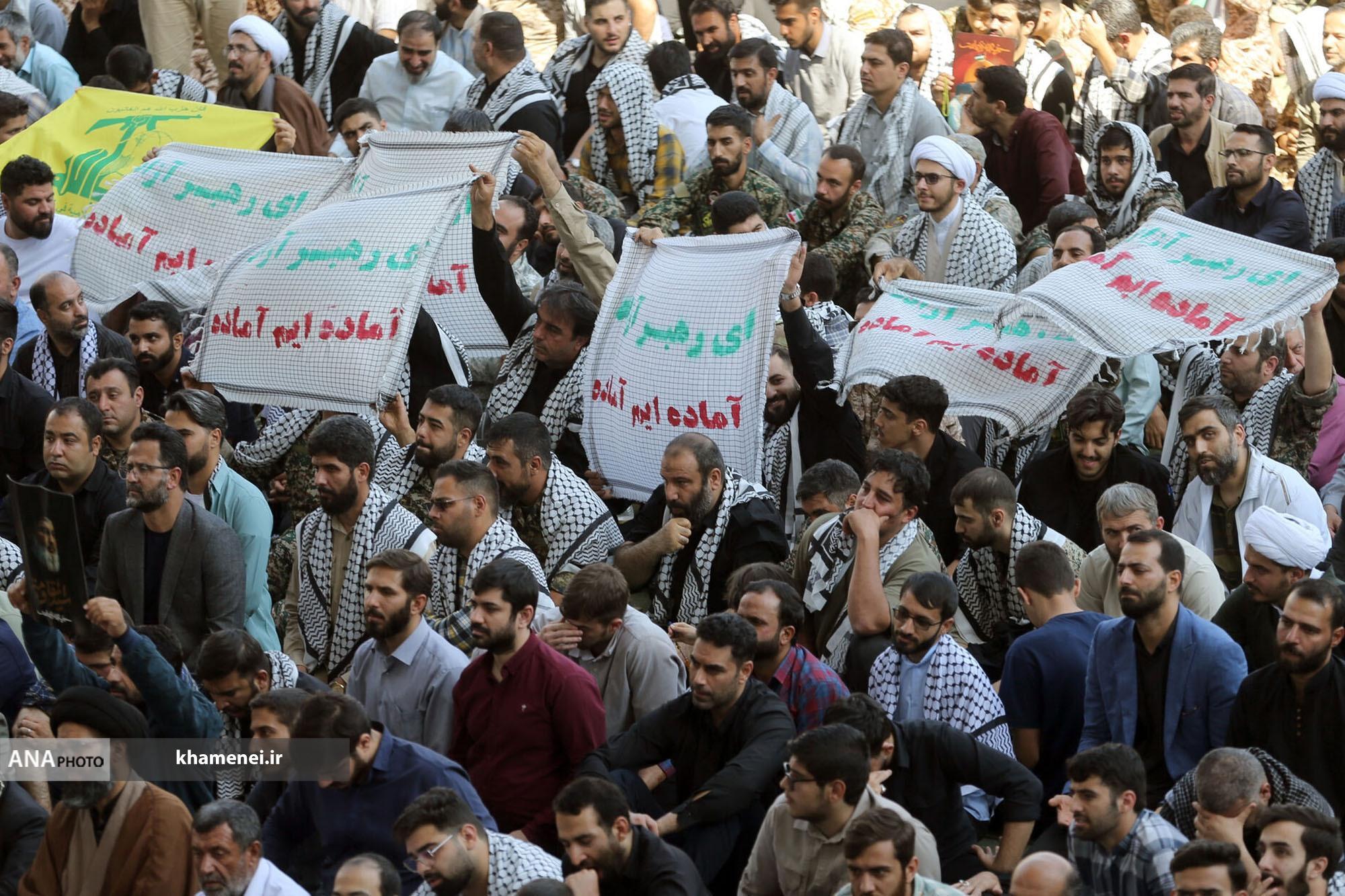 چند پرده از متفاوتترین نماز جمعه قرن جدید چند پرده از متفاوتترین نماز جمعه قرن جدید