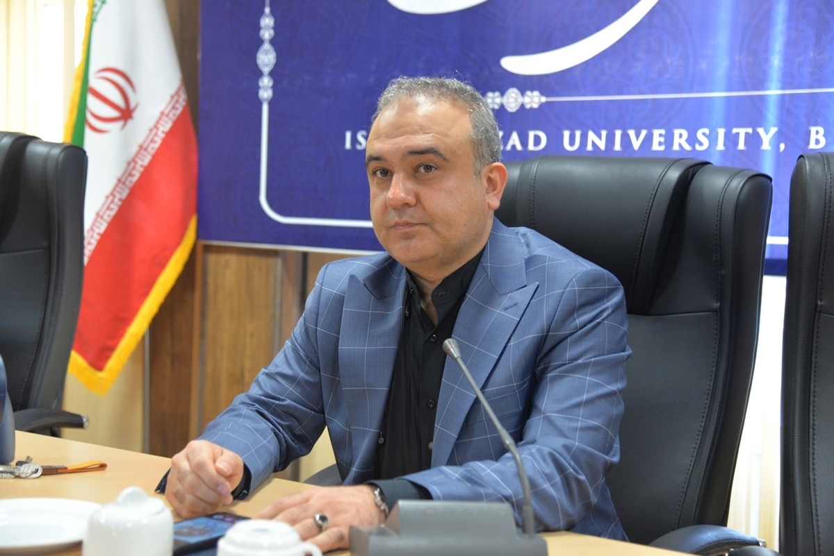 تغییر کاربری و مولدسازی بخشهایی از مجتمع عالیشهر دانشگاه آزاد اسلامی
