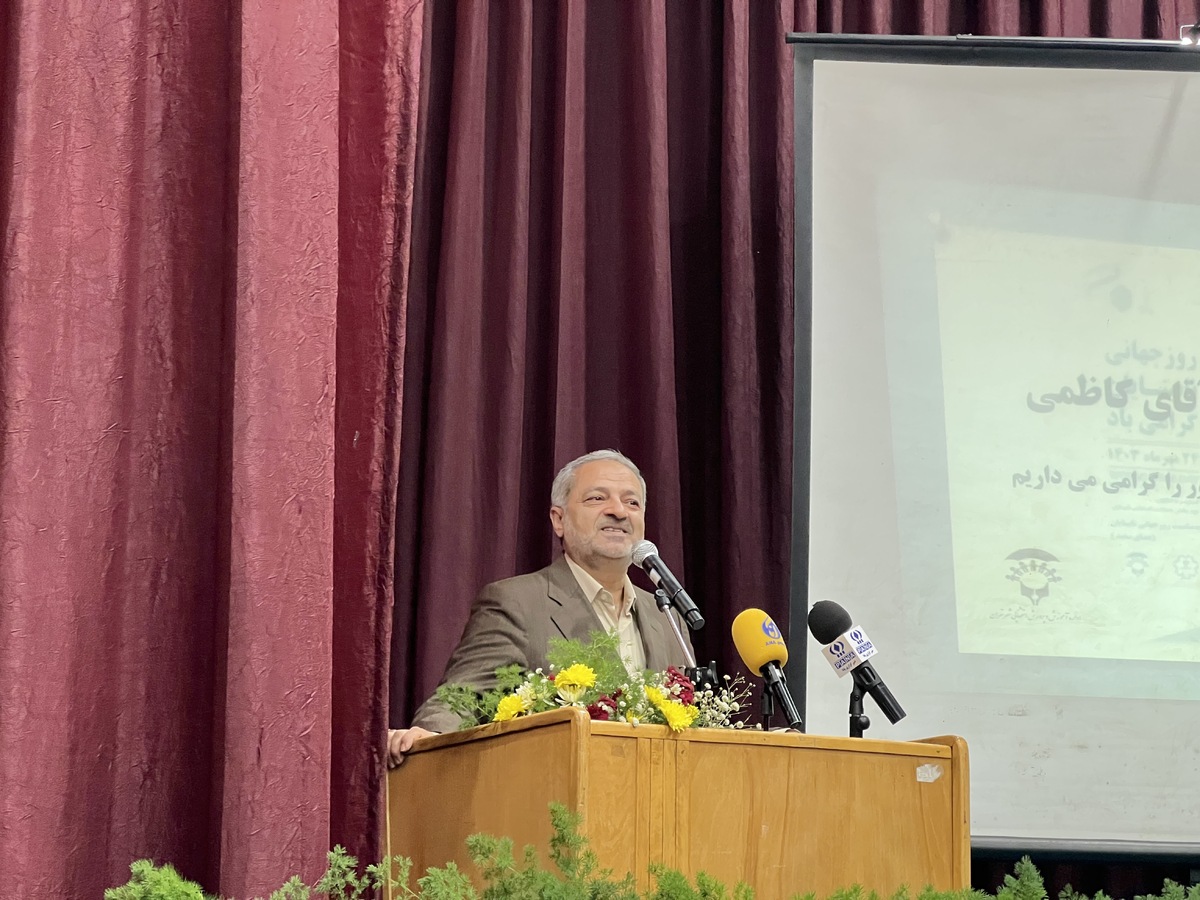 تحصیل ۲ هزار و ۳۰۰ دانشآموز نابینای مطلق در مجتمعهای آموزشی