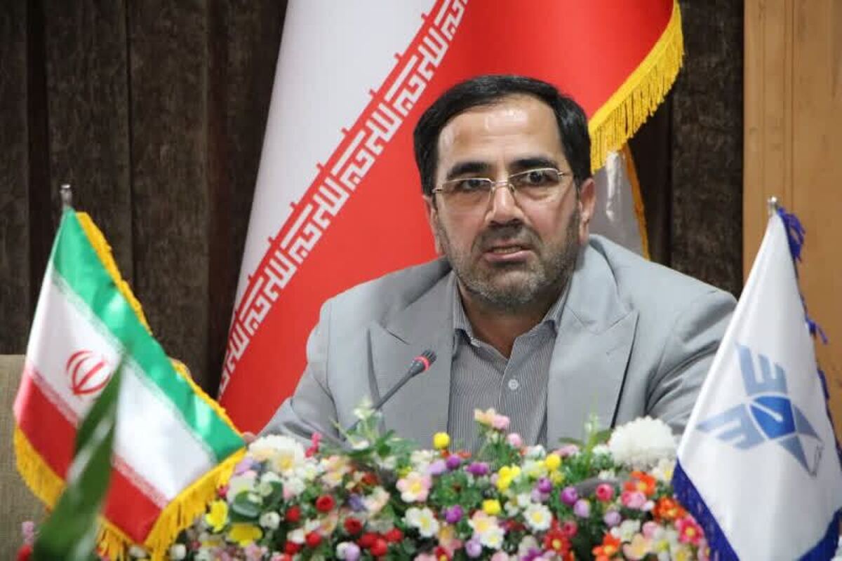 معاونت فرهنگی دانشگاه تصدیگری نکند؛ کار به استاد و دانشجو واگذار شود