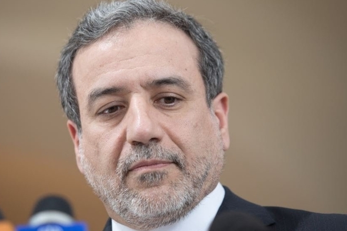 عراقچی: میتوانیم تنگه هرمز را ببندیم، اما چنین تهدیدی نکردهایم