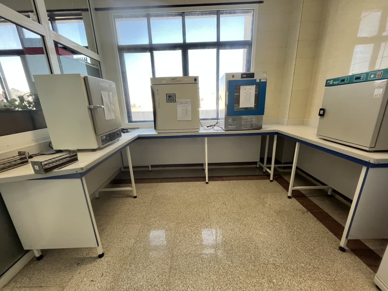 فناورانی که بازوی کمکی شبکه بهداشت شدند/ از کنترل کیفی محصول تا ارائه خدمات آزمایشگاهی + فیلم فناورانی که بازوی کمکی شبکه بهداشت شدند/ از کنترل کیفی محصول تا ارائه خدمات آزمایشگاهی + فیلم