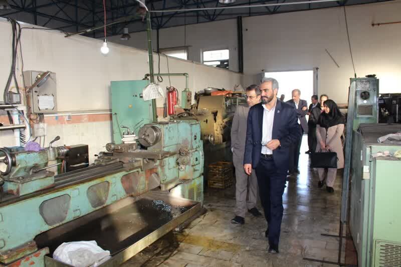 سرمایه دانشگاه آزاد اسلامی در هیچ بنگاه اقتصادی نیست/ توان علمی استادان ثروت اصلی ماست سرمایه دانشگاه آزاد اسلامی در هیچ بنگاه اقتصادی نیست/ توان علمی استادان ثروت اصلی ماست