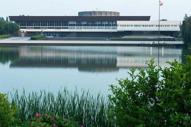 نگاهی به رویکرد دانشگاههای مطرح جهان به دورهها و کلاسهای آنلاین نگاهی به رویکرد دانشگاههای مطرح جهان به دورهها و کلاسهای آنلاین