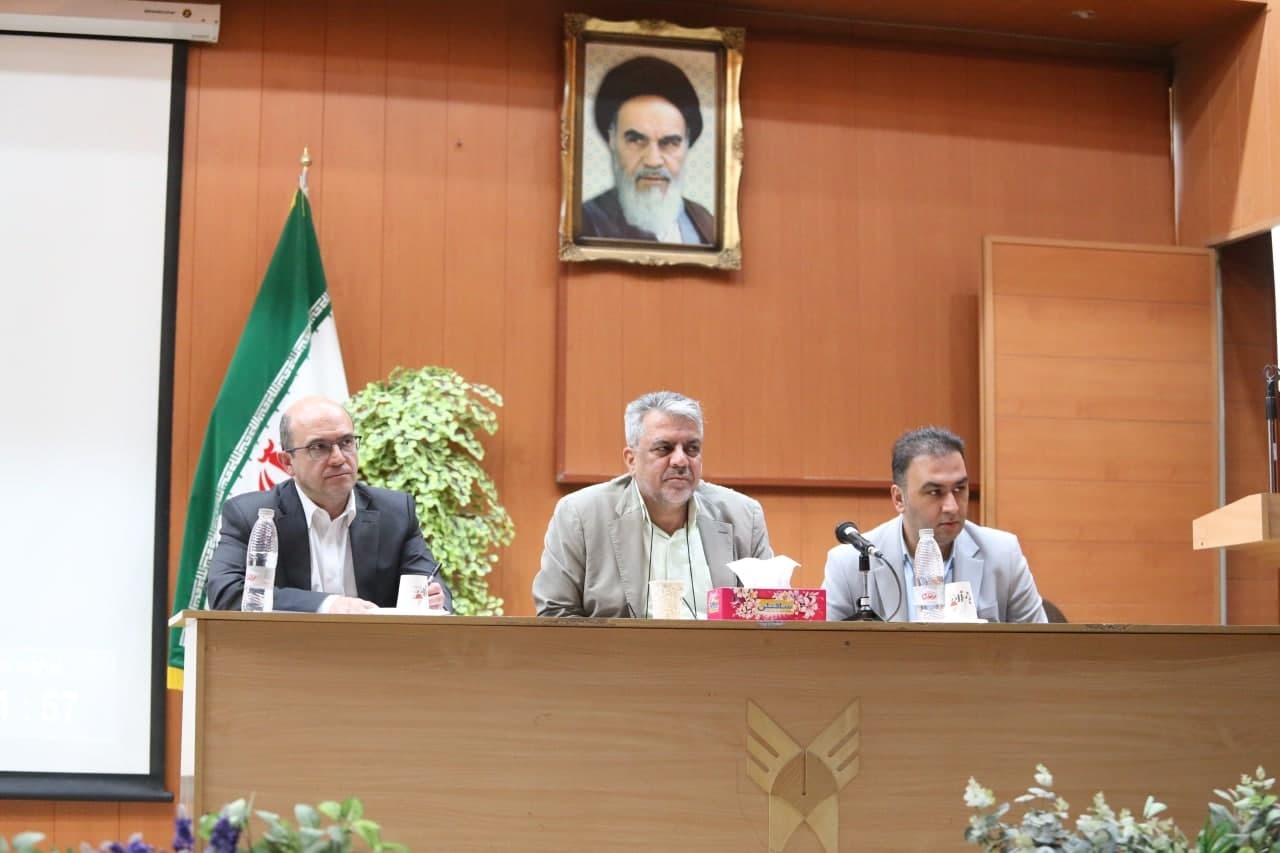 نقش مؤثر معلم در افزایش روحیه خودباوری، خلّاقیتها و استعداد دانشآموزان نقش مؤثر معلم در افزایش روحیه خودباوری، خلّاقیتها و استعداد دانشآموزان