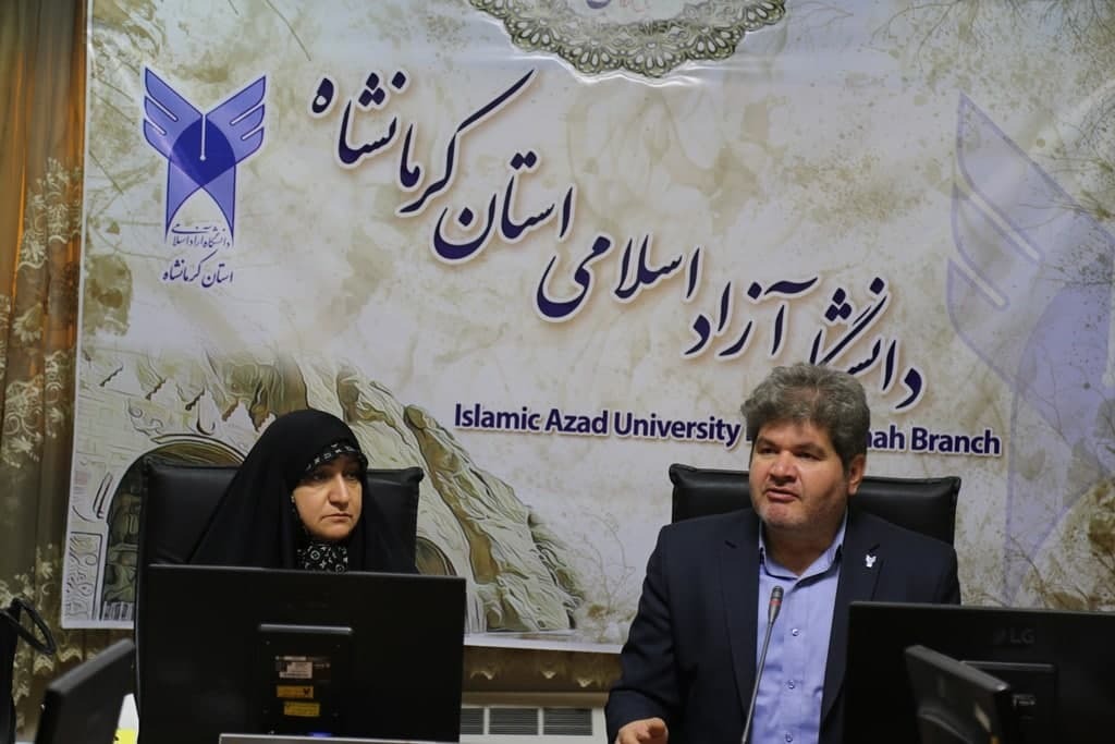 رویکردهای بهروز و فناورانه دانشگاه آزاد با توجه به تغییرات نسلی رویکردهای بهروز و فناورانه دانشگاه آزاد با توجه به تغییرات نسلی