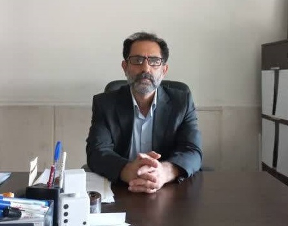 با برگزاری جشنوارههای هنری میتوانیم شاهد شادابی و نشاط هنرمندان باشیم