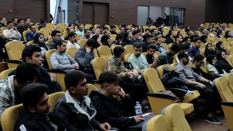 حرکت دانشگاه آزاد نجفآباد به سمت انجام پایاننامههای بینرشتهای حرکت دانشگاه آزاد نجفآباد به سمت انجام پایاننامههای بینرشتهای