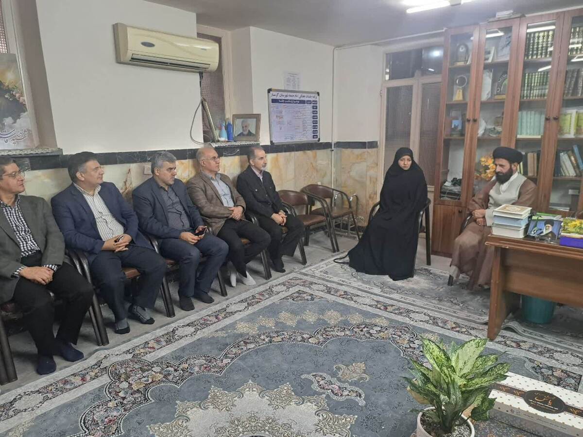 امام جمعه گرمسار: دانشگاه آزاد اسلامی را در امور فرهنگی دغدغهمند میدانم