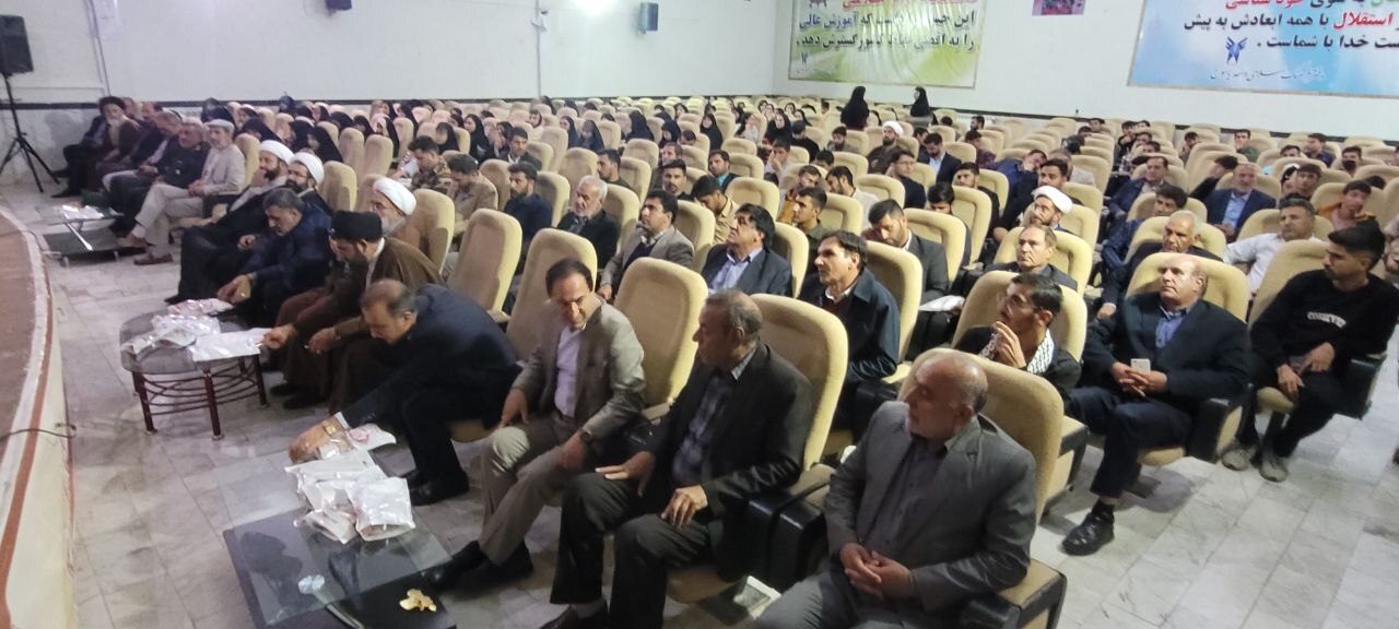 شهید سلیمانی نبود امروز چیزی به نام شیعه وجود نداشت؛ دانشگاه‌ها شهدایی همچون نصرالله و سلیمانی تربیت کنند