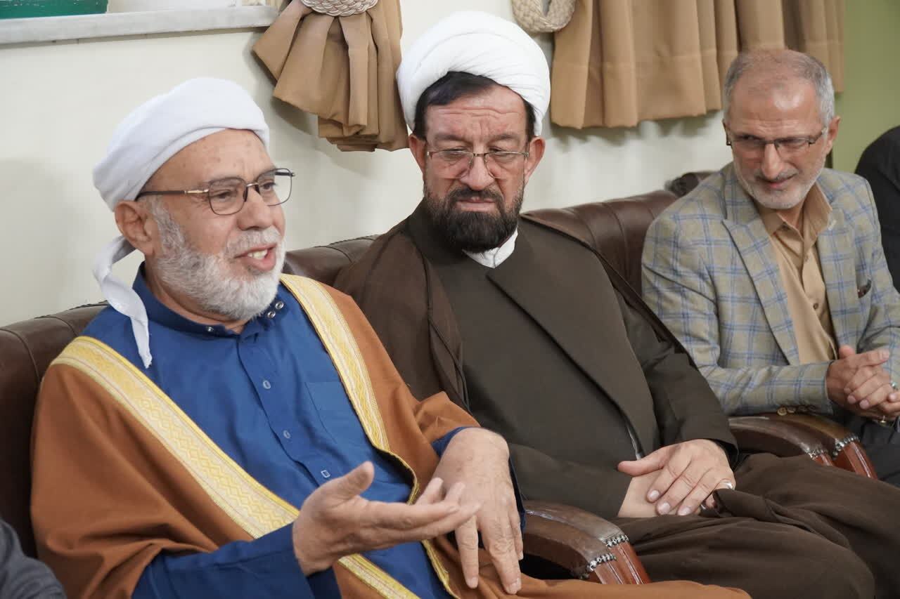 تحصیل بیش از ۷۰ هزار دانشجوی اهل سنت در دانشگاه آزاد/ ۳۴ دفتر تقریب مذاهب در استانها فعالیت میکنند تحصیل بیش از ۷۰ هزار دانشجوی اهل سنت در دانشگاه آزاد/ ۳۴ دفتر تقریب مذاهب در استانها فعالیت میکنند