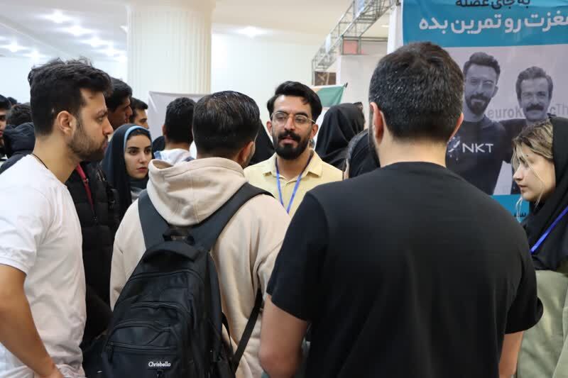 امضای ۴۰ تفاهمنامه بین صنعت و دانشگاه/ استقبال ۳ هزار نفری کارآموزان از رویداد صدرای ۵ امضای ۴۰ تفاهمنامه بین صنعت و دانشگاه/ استقبال ۳ هزار نفری کارآموزان از رویداد صدرای ۵