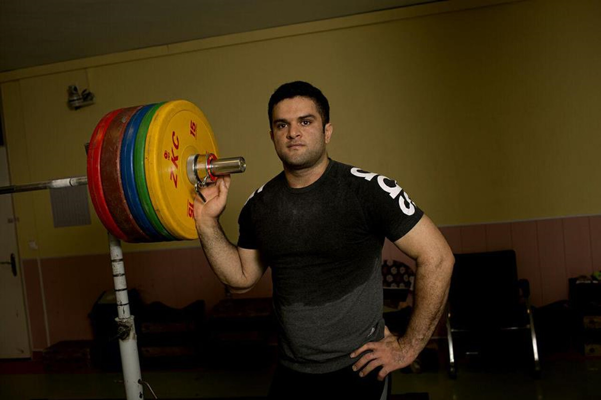 براری: فدراسیون باید بر روی تجهیزات سخت افزاری تمرکز کند نباید از روی غرض برخی افراد را کنار بگذارند