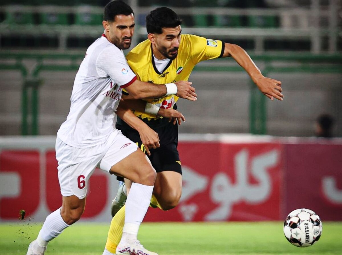 مرادی: داوری بازی‌های استقلال و پرسپولیس موفق بود  داور سپاهان و نساجی اشتباه تأثیرگذار نداشت