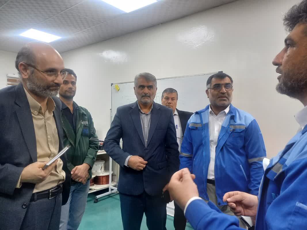 بررسی راههای گسترش ارتباطات علمی و فنی دانشگاه آزاد و پتروشیمی مسجدسلیمان بررسی راههای گسترش ارتباطات علمی و فنی دانشگاه آزاد و پتروشیمی مسجدسلیمان