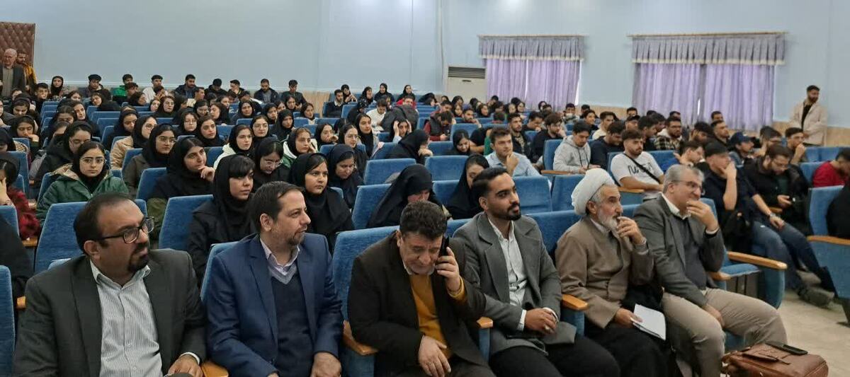 دانشجویان سرمایه انسانی هر جامعهای هستند