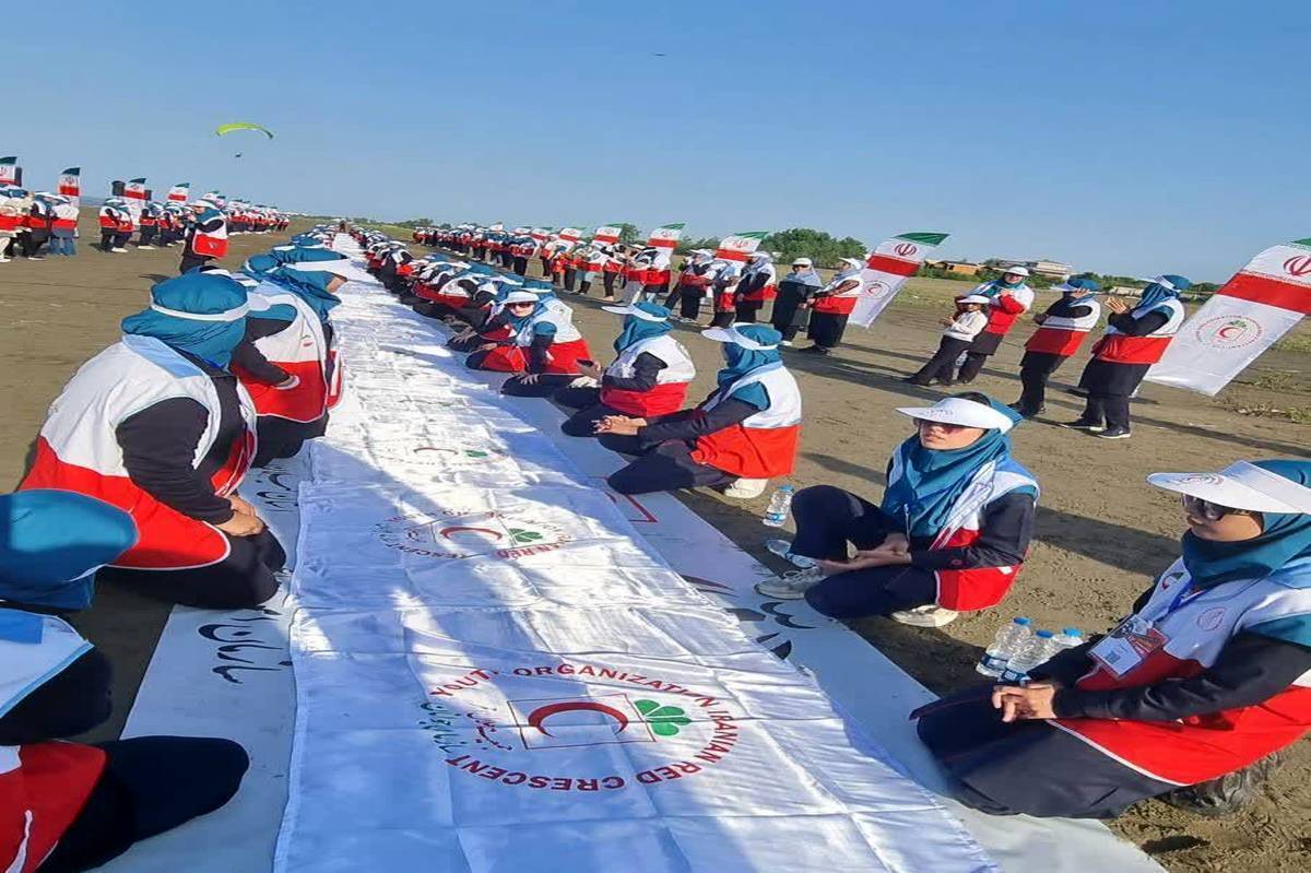 توانمندسازی نسل جوان در عرصههای کتابخوانی و محیط زیست