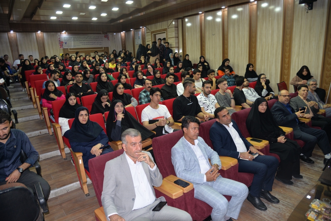 دوران رشد عقلی جوانان در سن شکاکیت کامل میشود دوران رشد عقلی جوانان در سن شکاکیت کامل میشود