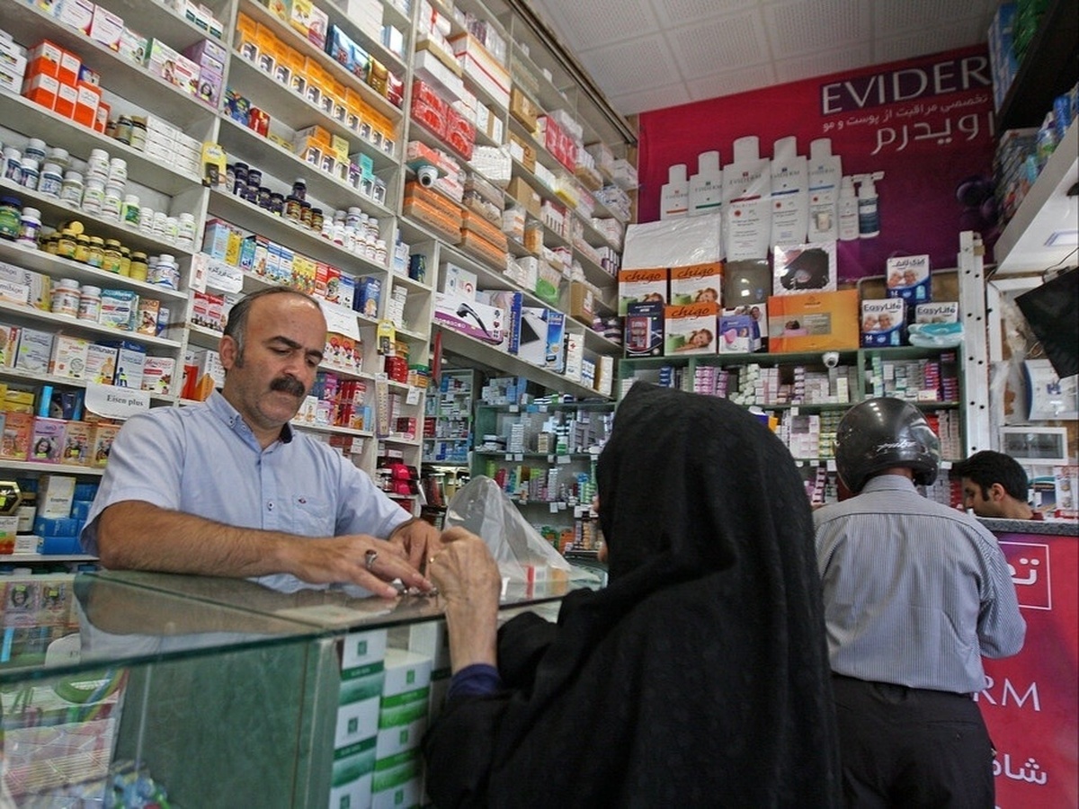 عدم تامین دارو از بستر غیرقانونی اینترنتی با دسترسی آسان به دارو در داروخانهها