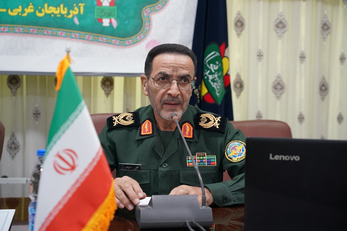 نسل جدید کشور استادان دانشگاه را بهعنوان گروه مرجع قبول دارند نسل جدید کشور استادان دانشگاه را بهعنوان گروه مرجع قبول دارند