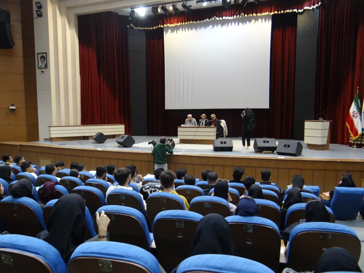 ایران قدرتی شکستناپذیر در برابر چشم جهانیان است