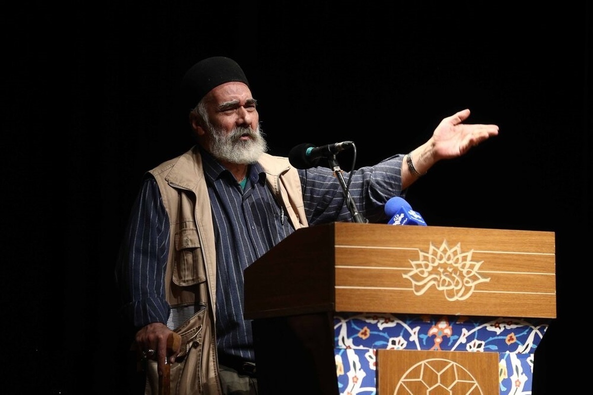 میرشکاک: سید حسن حسینی مثل «جلال آلاحمد» چکشی اما دلنازک بود