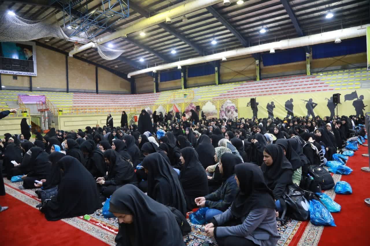 یادمان شهدا مأمنی برای دانشجویان و دانشگاهیان یادمان شهدا مأمنی برای دانشجویان و دانشگاهیان