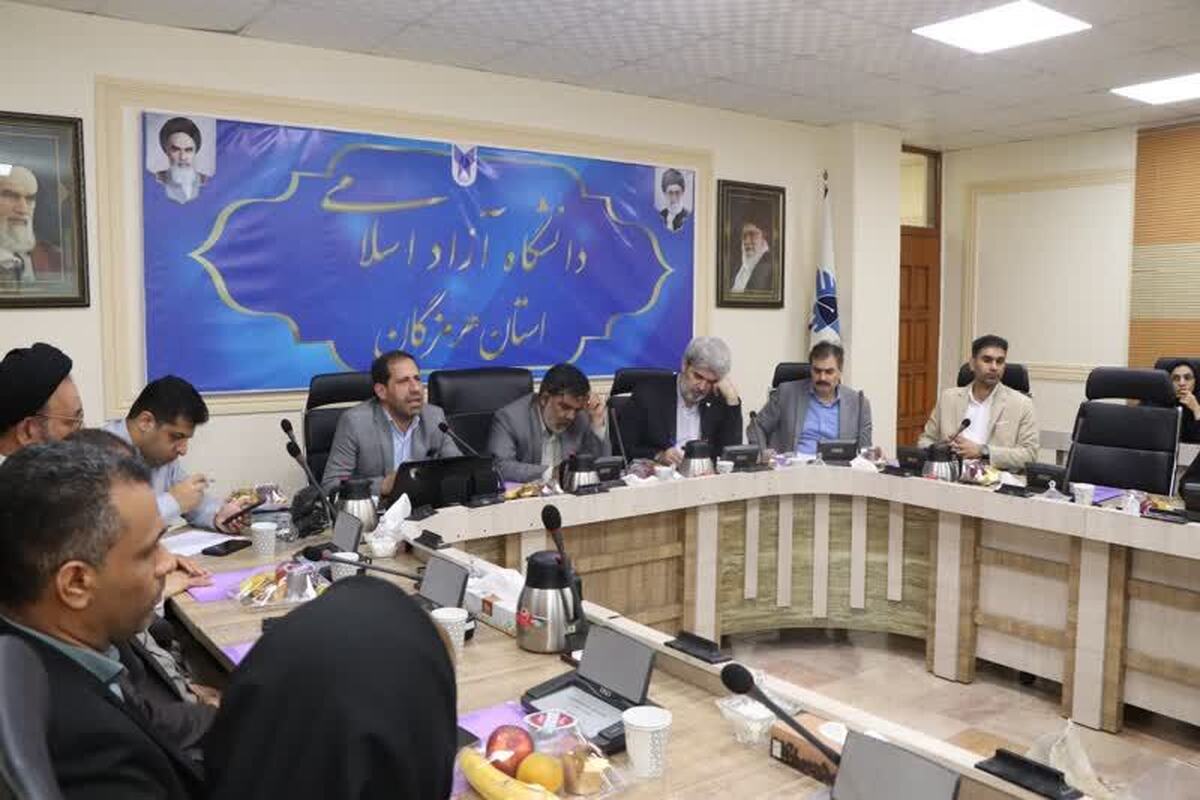 امکان پذیرش ۱۰ هزار دانشآموز در مدارس سمای هرمزگان