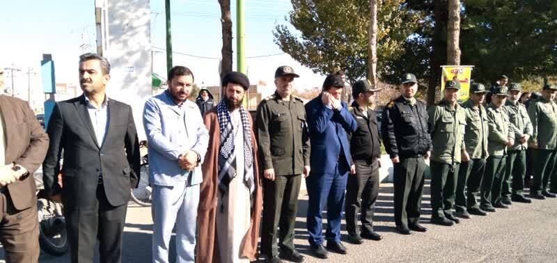 گرمسار میزبان 2 شهید گمنام؛ حضور پرشور دانشجویان در تشییع پیکر مطهر شهدا گرمسار میزبان 2 شهید گمنام؛ حضور پرشور دانشجویان در تشییع پیکر مطهر شهدا