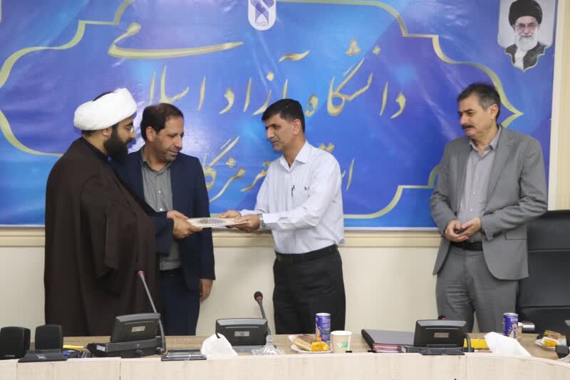 توجه به تولید علم، مهارتآموزی و کارآفرینی سیاستهای مهم دانشگاه آزاد توجه به تولید علم، مهارتآموزی و کارآفرینی سیاستهای مهم دانشگاه آزاد