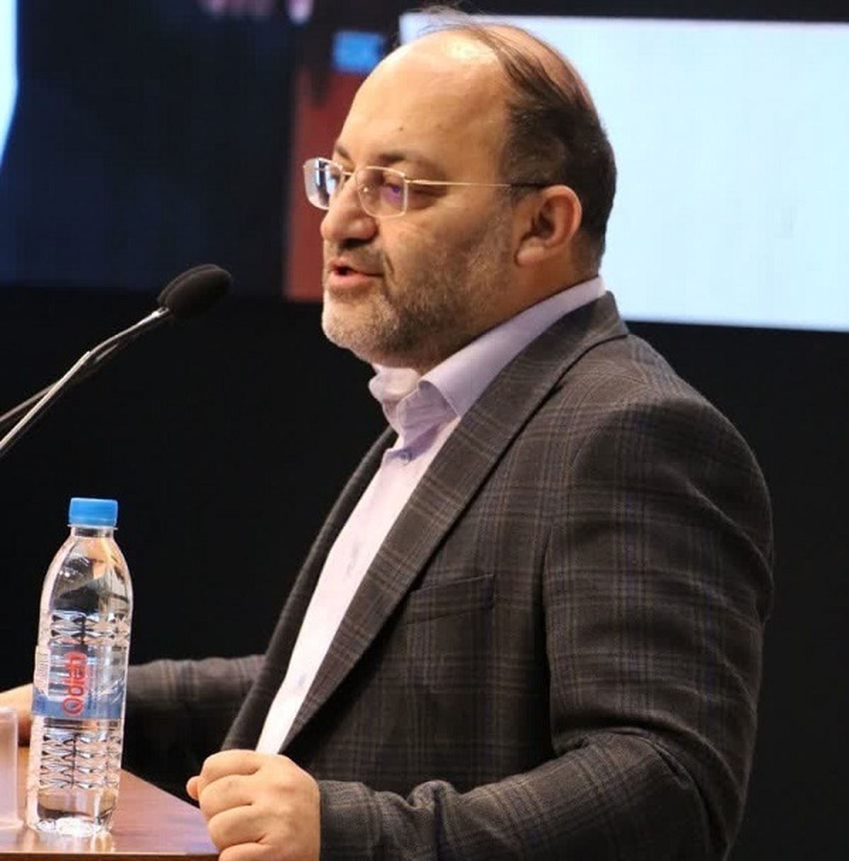 نجفی: با انجمن علمی حقوق شاهد افزایش دانش حقوقی دانشجویان بودهایم