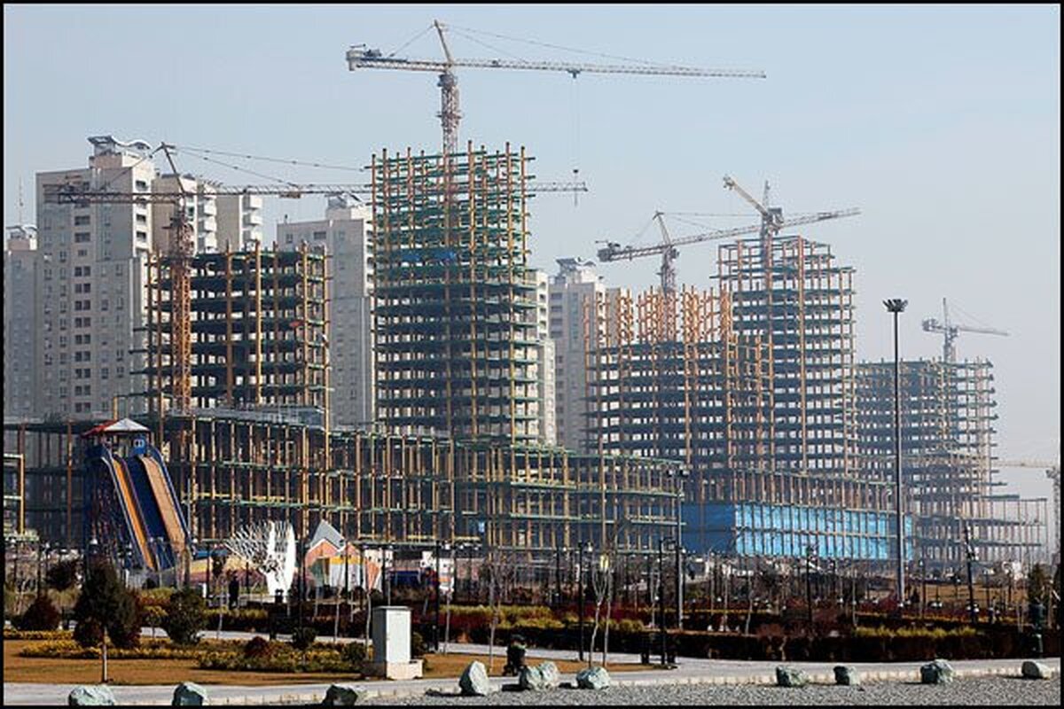 وزیر راه: پهنههای بلندمرتبهسازی در پهنههای مختلف شمال کشور شناسایی شود