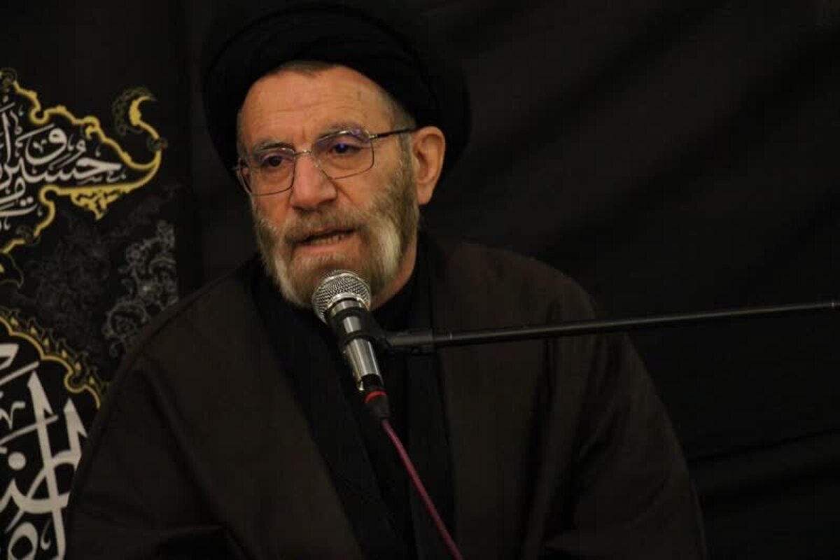 شاهرخی: با شهید و شهادت باید ارادهمان برای رسیدن به اهداف انقلاب محکمتر شود