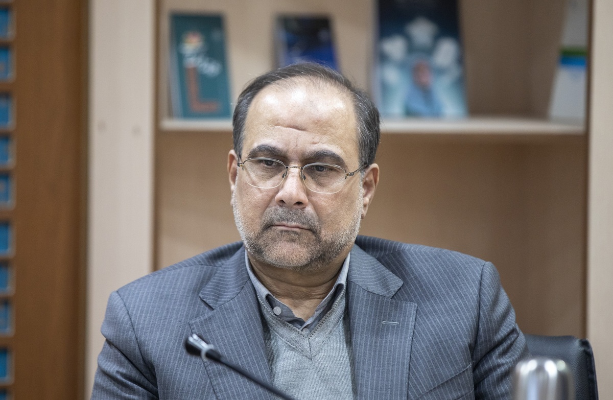 مخبردزفولی: ۱۶ آذر نماد قدرت علم و آرمان‌خواهی دانشجویان ایران است