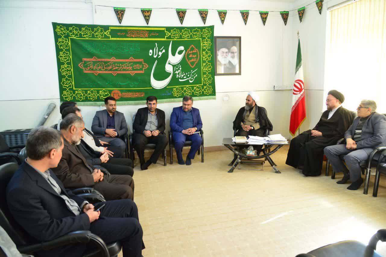 امام جمعه ممسنی: دانشگاه آزاد محور فعالیتهای فرهنگی به شمار میرود امام جمعه ممسنی: دانشگاه آزاد محور فعالیتهای فرهنگی به شمار میرود