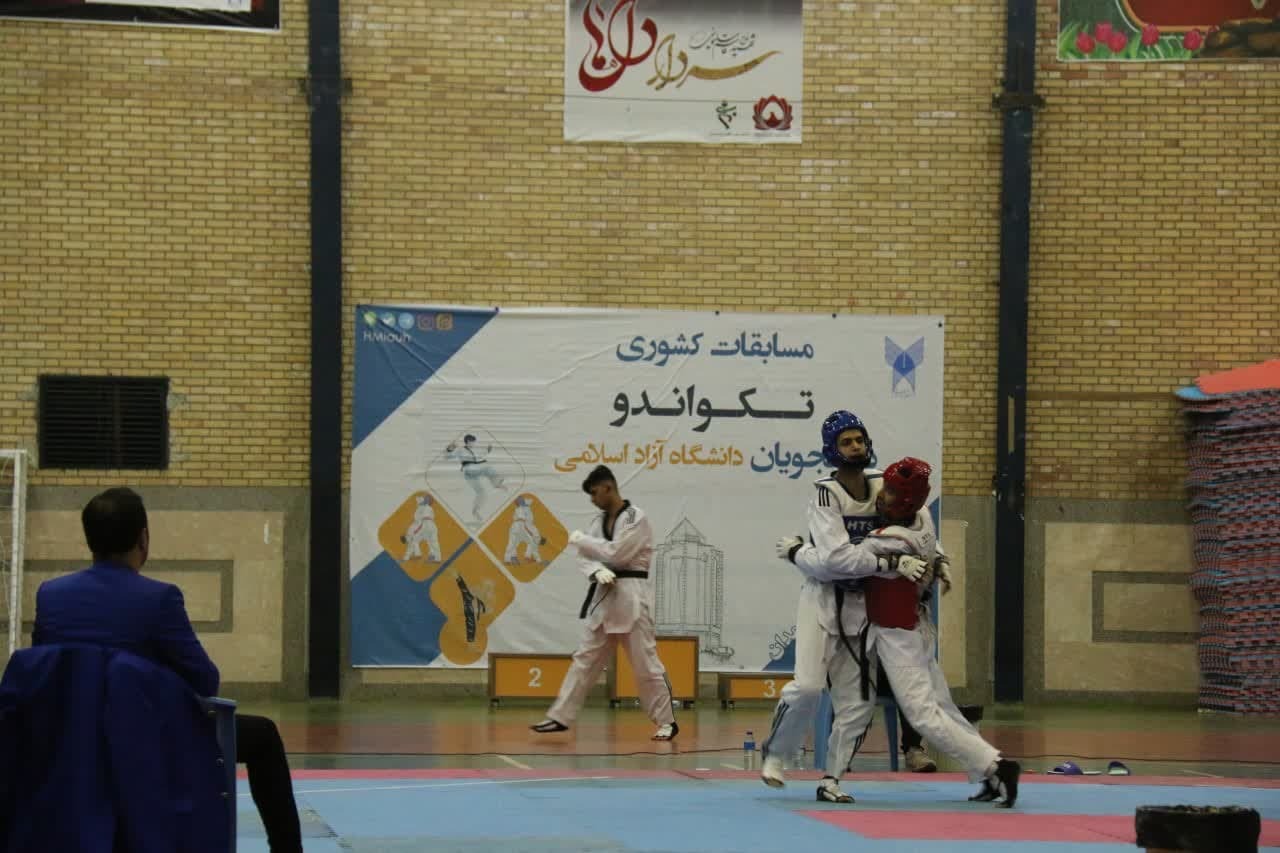 تاج قهرمانی تکواندو بر سر ورزشکاران البرزی نشست تاج قهرمانی تکواندو بر سر ورزشکاران البرزی نشست