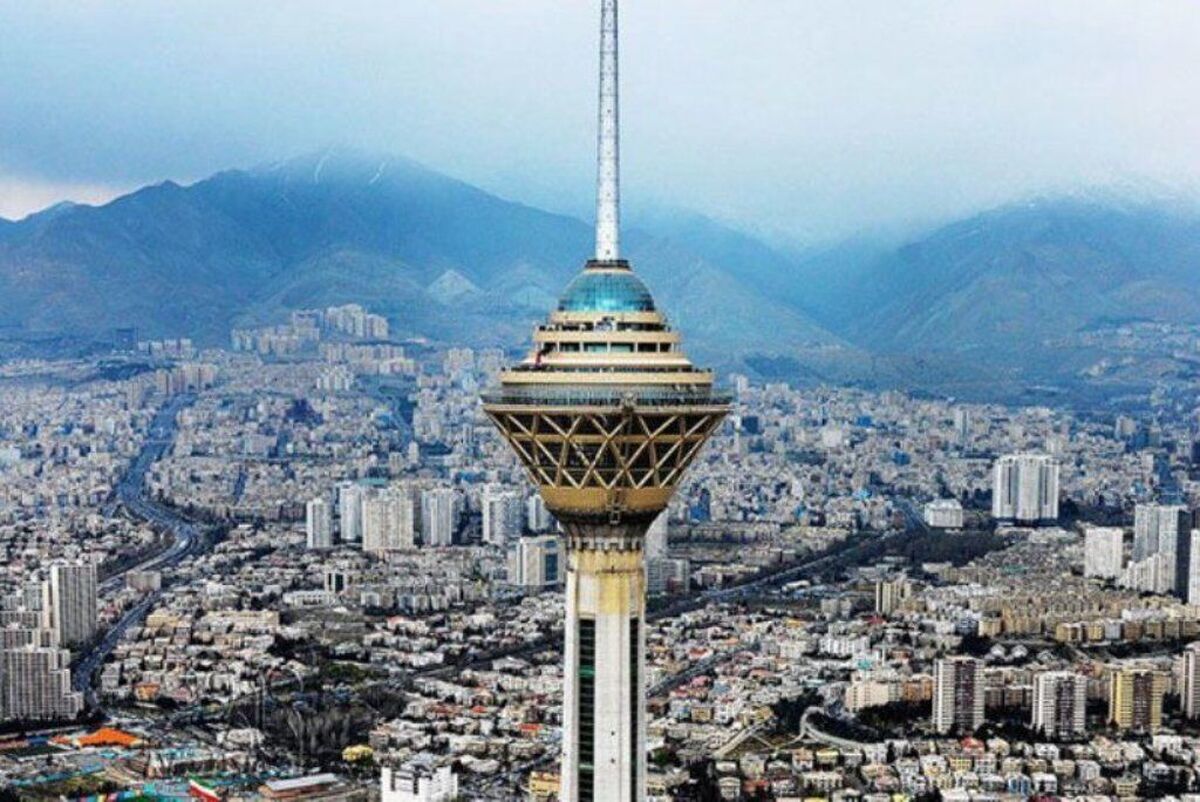 بارش در برخی مناطق غربی و مرکزی کشور کیفیت هوای تهران قابل قبول شد