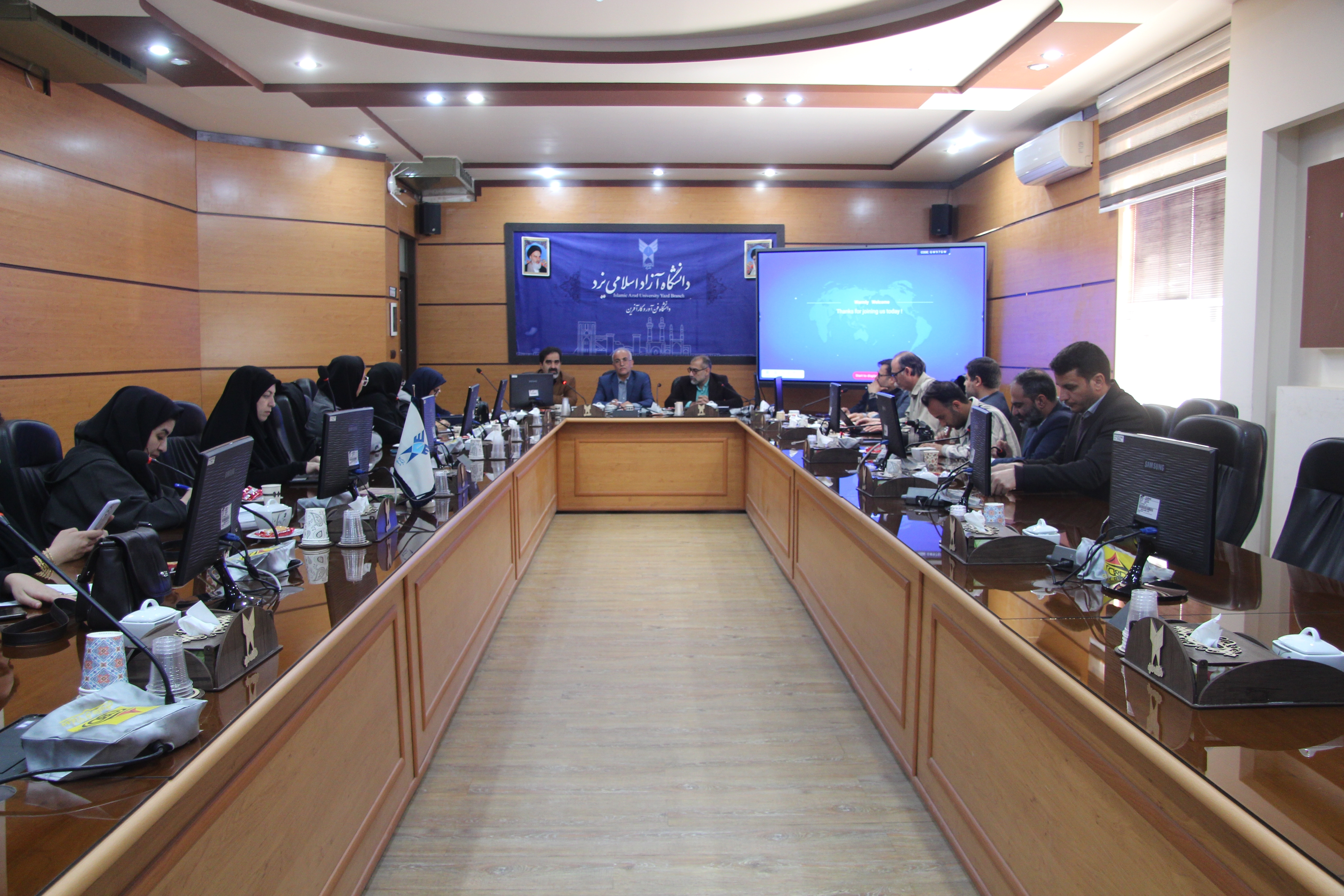 شخصیتهای تاریخی یزد در آیین بزرگداشت عصر انقلاب تجلیل میشوند شخصیتهای تاریخی یزد در آیین بزرگداشت عصر انقلاب تجلیل میشوند