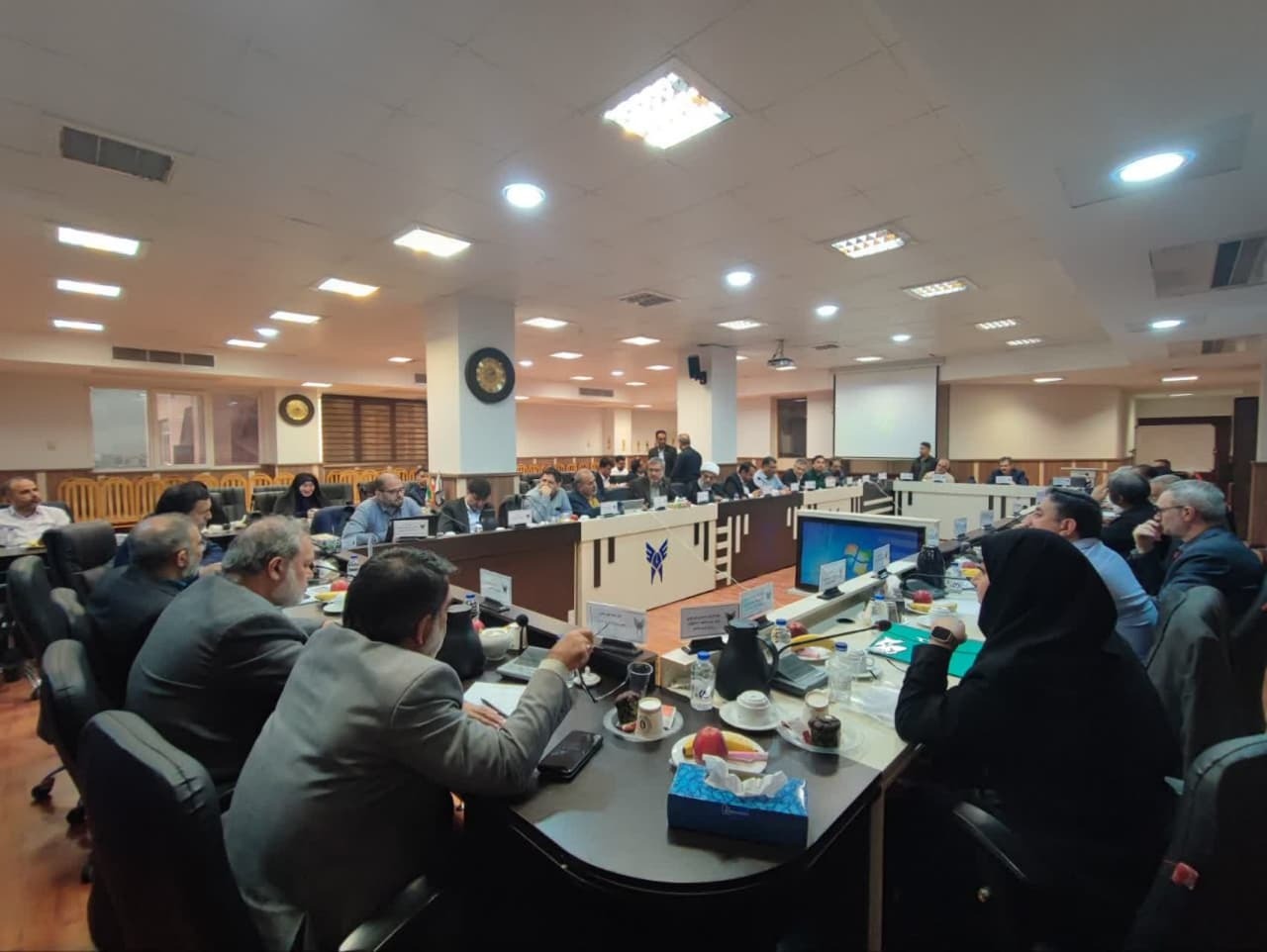 دانشگاه آزاد؛ دانشگاهی سرآمد و پاسخگو بر اساس سند تحول و تعالی دانشگاه آزاد؛ دانشگاهی سرآمد و پاسخگو بر اساس سند تحول و تعالی