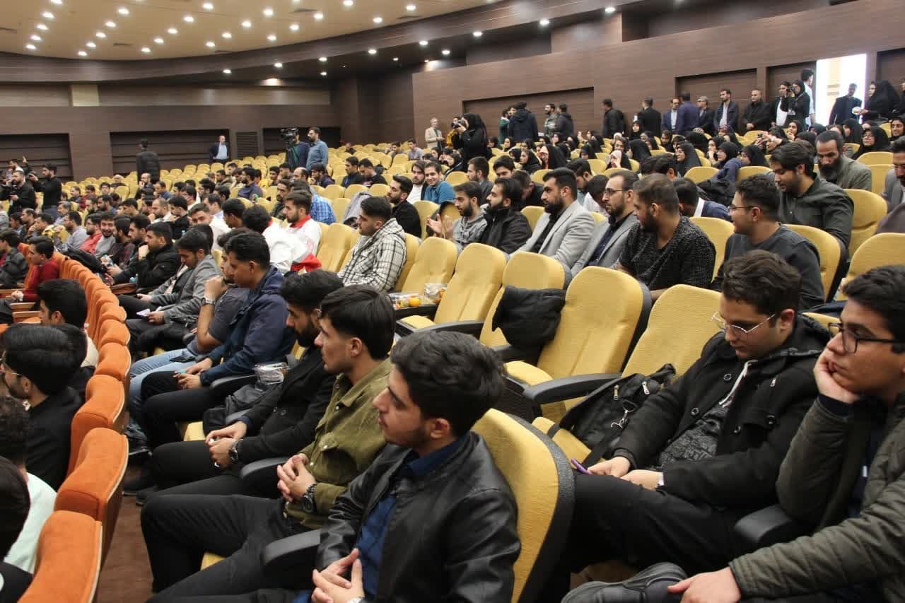 در جلسه پرسش و&zwnj; پاسخ دانشجویان اصفهانی با استاندار چه گذشت؟