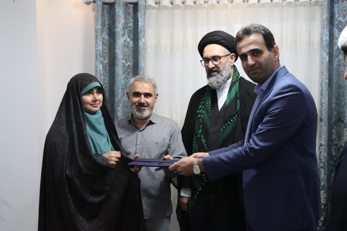 عزم جانبازان روحیه خدمت را در مسئولان تقویت میکند