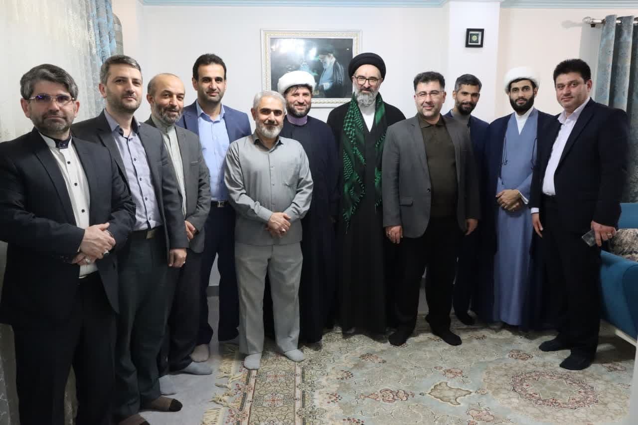 عزم جانبازان در ایستادگی پای ارزشهای انقلاب روحیه خدمت در مسئولان را تقویت میکند عزم جانبازان در ایستادگی پای ارزشهای انقلاب روحیه خدمت در مسئولان را تقویت میکند