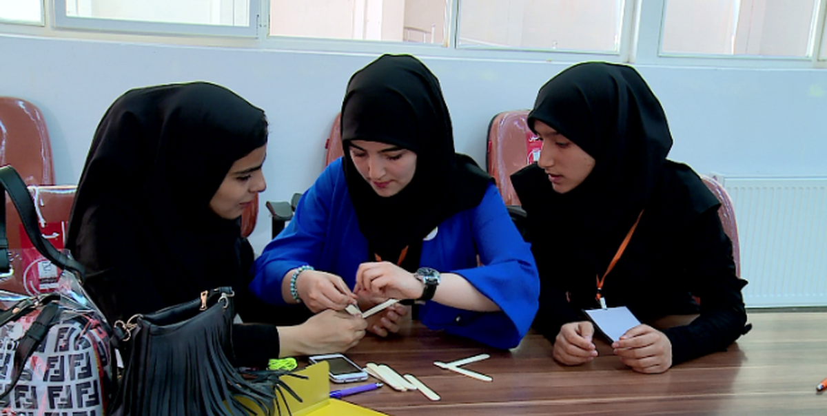 مقایسه‏ سبک‏‌های دلبستگی و خلاقیت در دانشجویان دختر و پسر