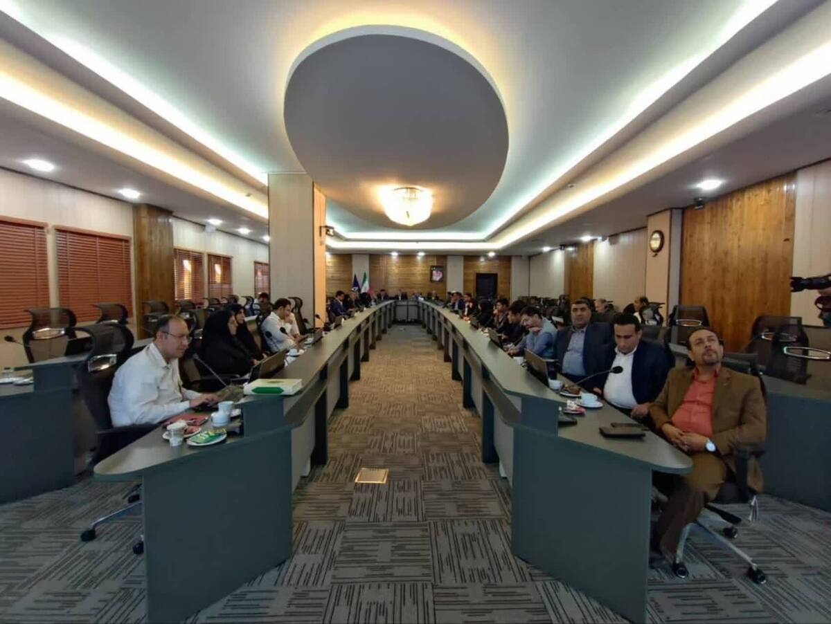 تأکید بر تعامل صنعت و دانشگاه بر اساس ساختارها