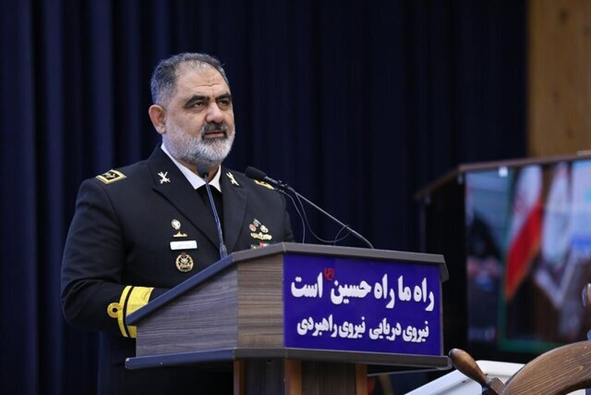 دریادار ایرانی: نیروی دریایی نقش مهمی در عملیات کمکهای بشردوستانه دارد