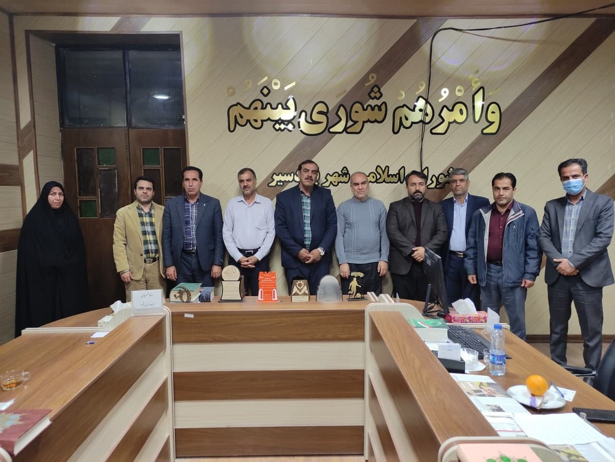 حمایت شهرداری و شورای شهر بردسیر از فعالیتهای توسعه محور دانشگاه آزاد
